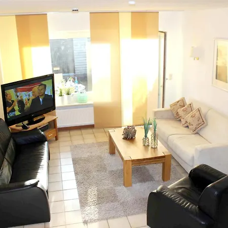 Spacious House In Sylt-ost, Garden Sylt